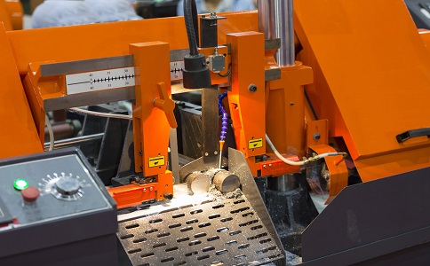 竟陵街道龙门带锯床具备哪些优点？